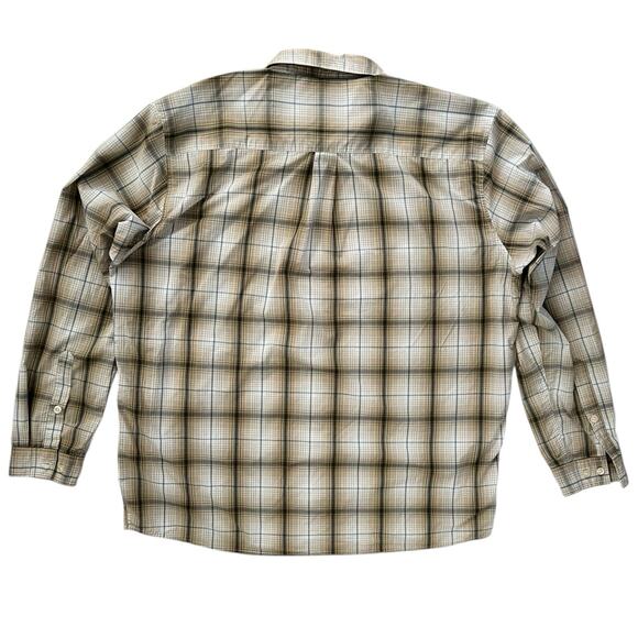 Patagonia Mens XL Button Up Long Sleeve Plaid Shirt Outdoor Casual Top - Picture 2 of 4